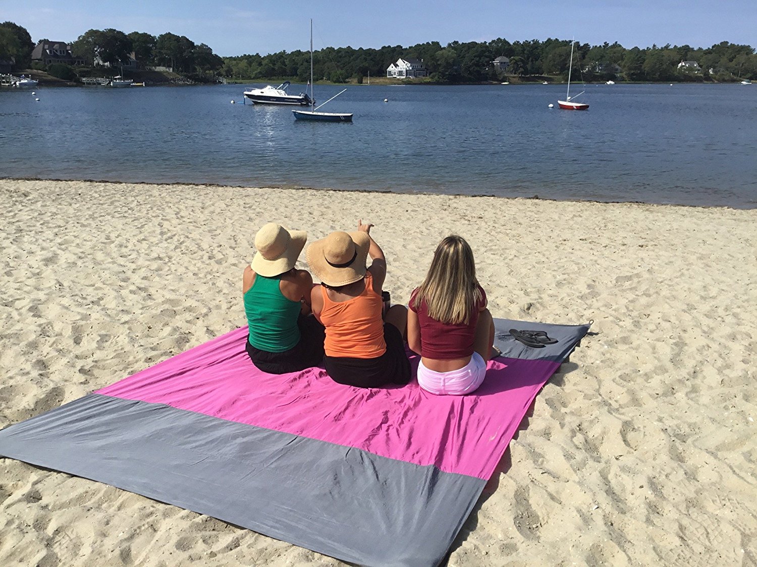 sand resistant beach towel